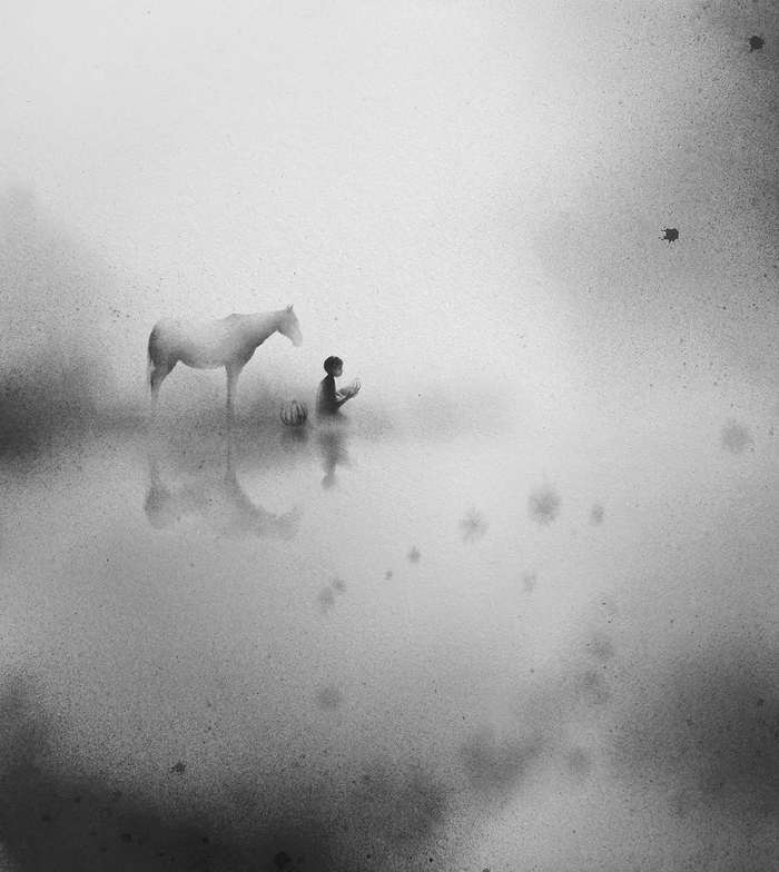 意境悠长,这组黑白水彩画,诠释了人与动物的和谐之美