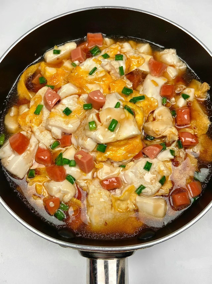 食材:内酯豆腐,鸡蛋,火腿,葱花做法:如图~ 671/ 6今日份分