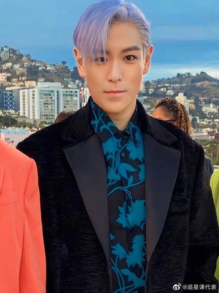 Top Chap TOP正式承认退出Bigbang,并准备进行solo,自己消去Bigbang前缀|直播|回应|韩流|粉丝|复出_新浪娱乐_新浪新闻