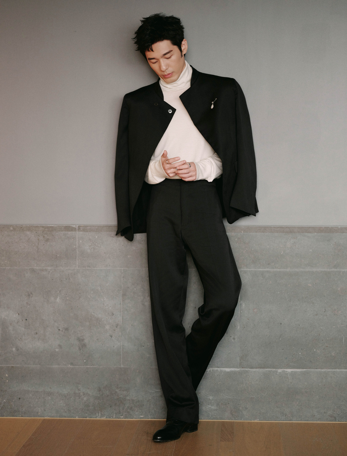 静谧一隅白宇用黑白大片定格下这一瞬间的美好品质与艺术的完美结合