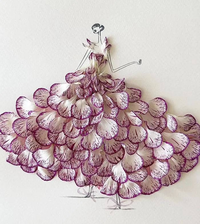 他用花瓣打造华丽裙装,绝妙的创意,一整个美好住了