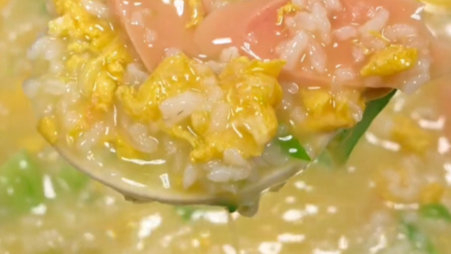 别这样吃汤泡饭！4岁娃险被碎骨刺穿喉咙，进食顺序要记牢