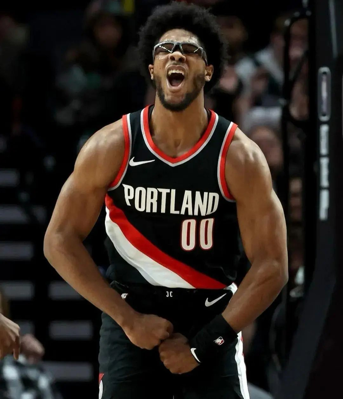 探花秀斯库特亨德森虽砍下了2076