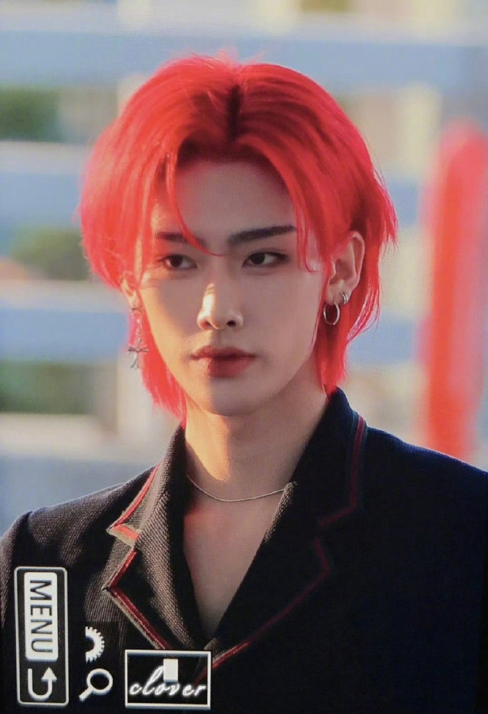 我趣银发惊艳红发张扬沈泉锐是什么天选撕漫男