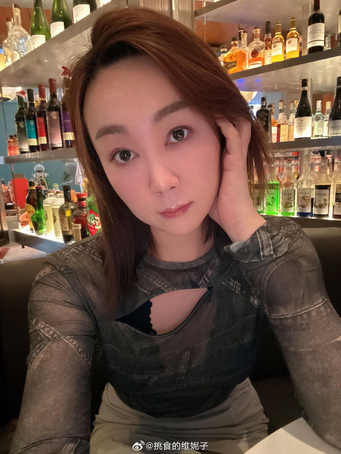 新指甲新餐厅都好喜欢平安