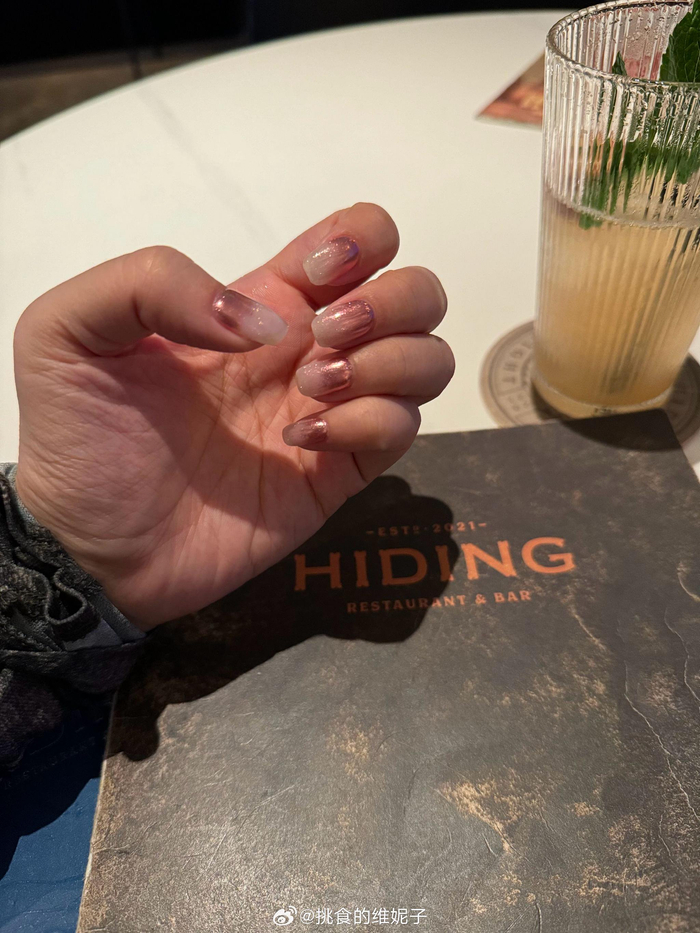 新指甲新餐厅都好喜欢平安