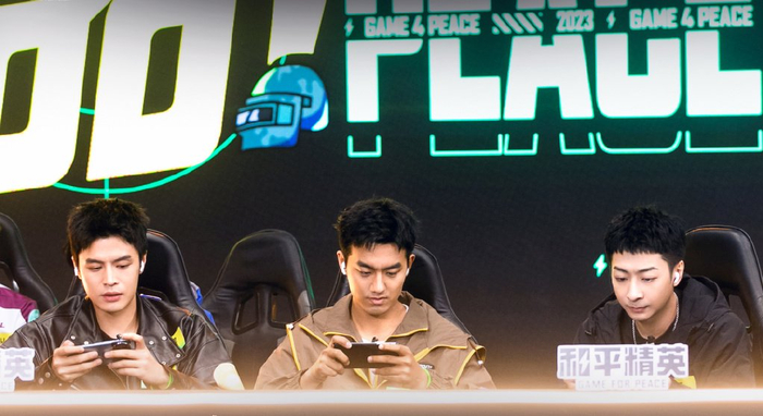 怎么一到《和平精英》,你们就都变e人了|和平精英|特种兵|节目_新浪