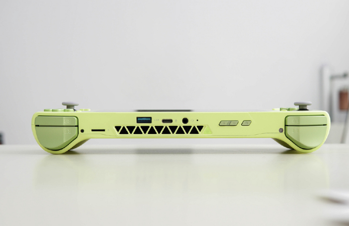 aokzoea2掌机究竟有多强搭载了锐龙7840u实测游戏表现