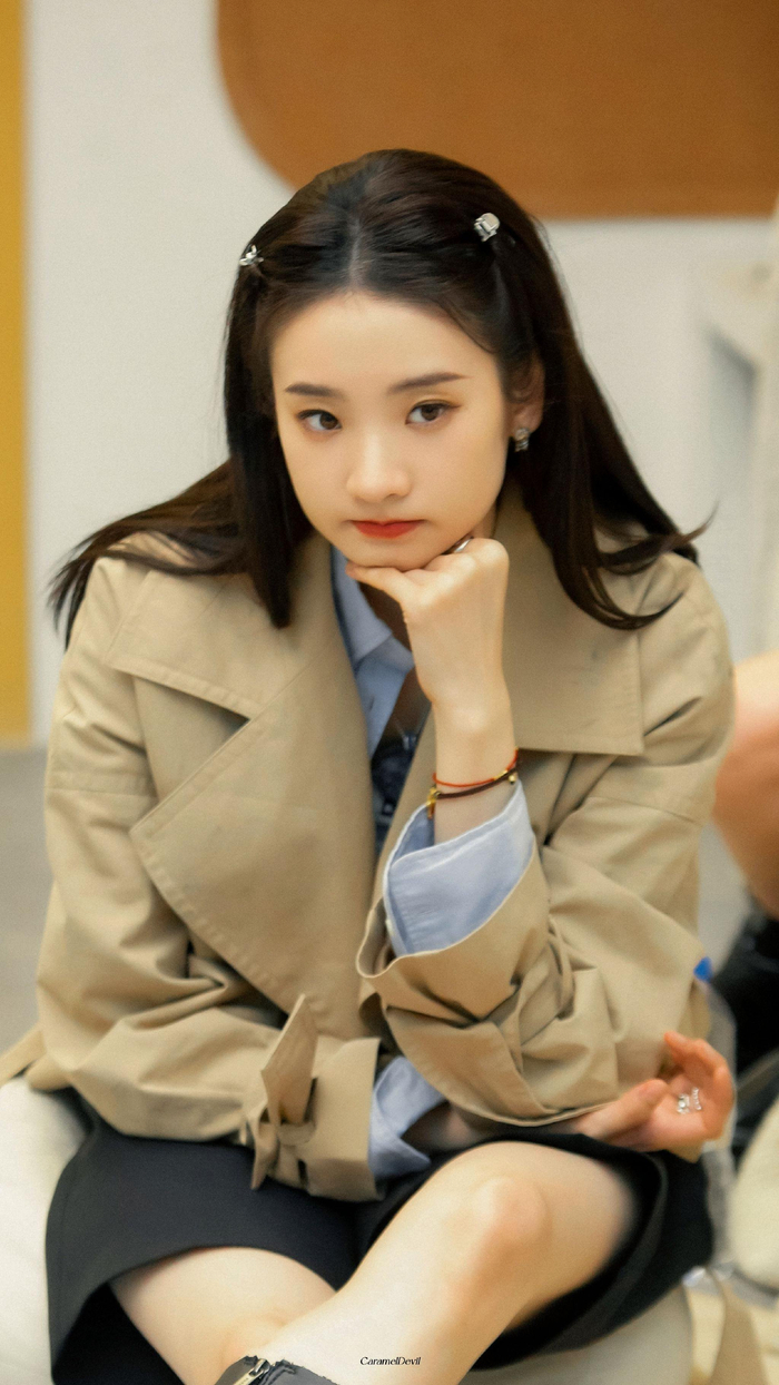 张艺凡0803┊女子推理社