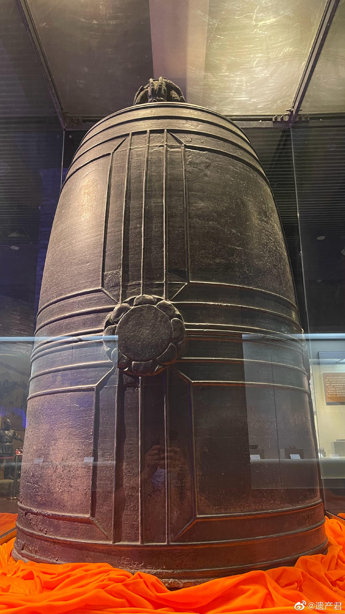 容县博物馆里的唐代开元寺景子大铜钟