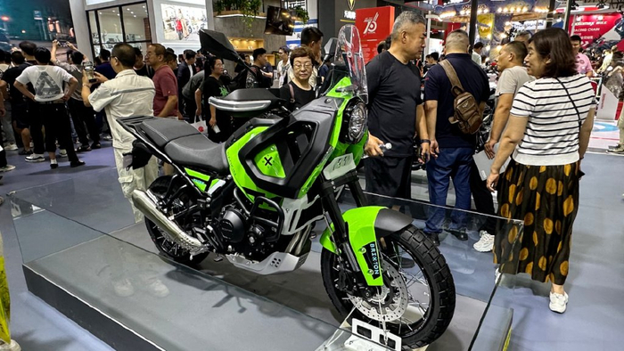 凯威mbp三款新车亮相__财经头条