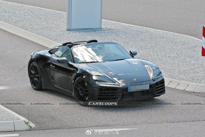 保时捷718boxster电动跑