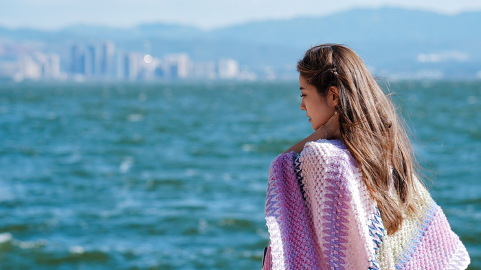 走了在洱海边拍了几张照片心情很好豁达自洽感恩美景