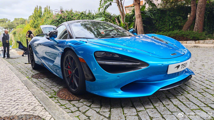 这趟行程的主角迈凯伦750s
