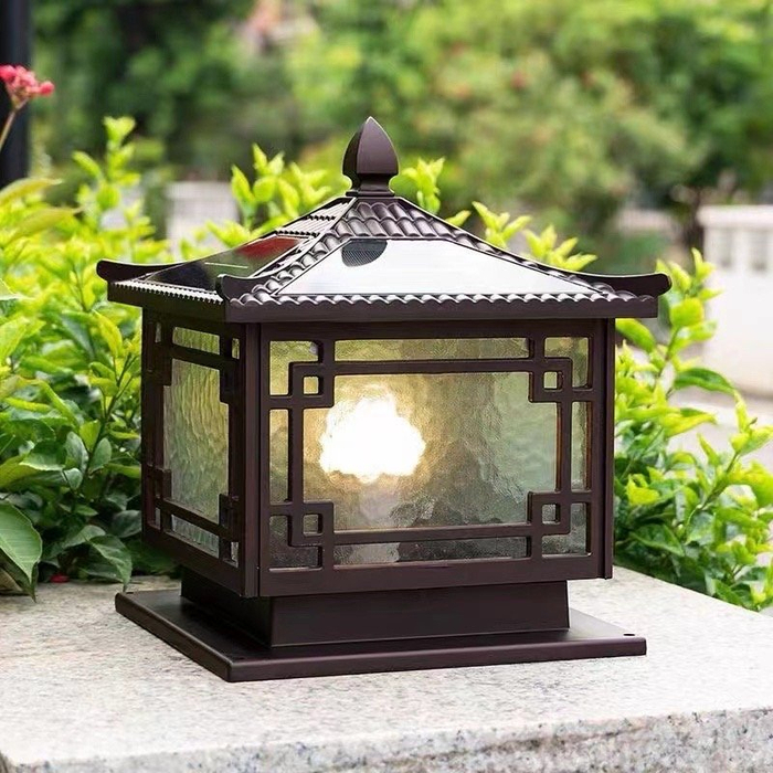 户外柱头灯太阳能的白天自动充电夜晚自动照明