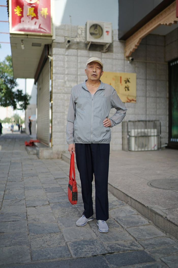 "我思想上还接纳不了别人,我心里头还取不开她.