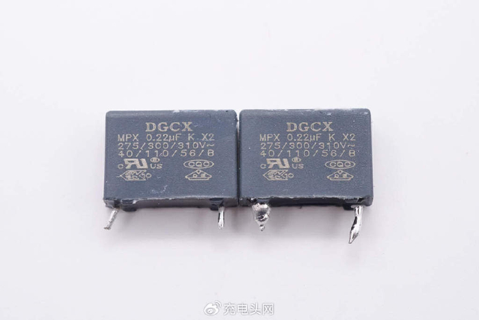 拆解报告dbk迪比科90w双usbc快充充电器usb155pdhcn