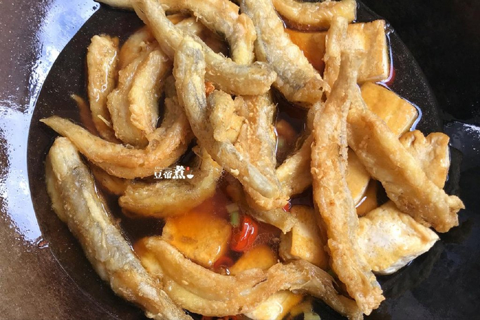 碰上这鱼我必买十斤,肉质鲜嫩还高蛋白,营养是猪肉是十几倍|豆腐鱼|鱼