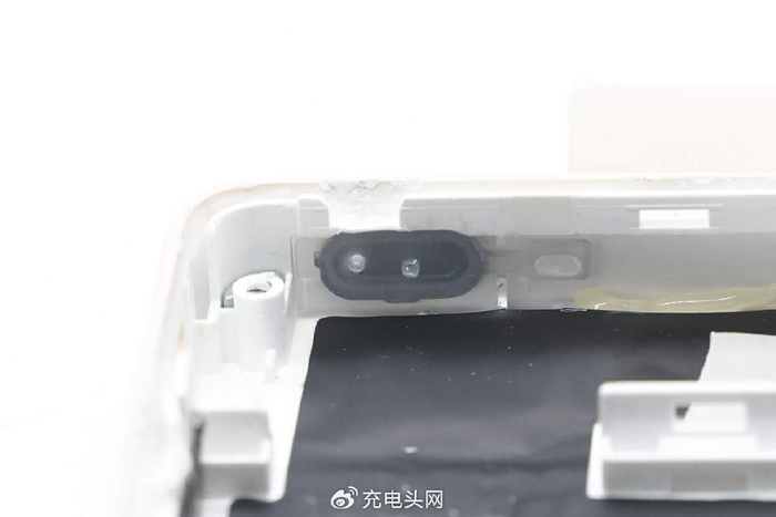 拆解报告:mi小米6000mah 15w磁吸充电宝2 wpb0620mi|线材|塑料|充电宝