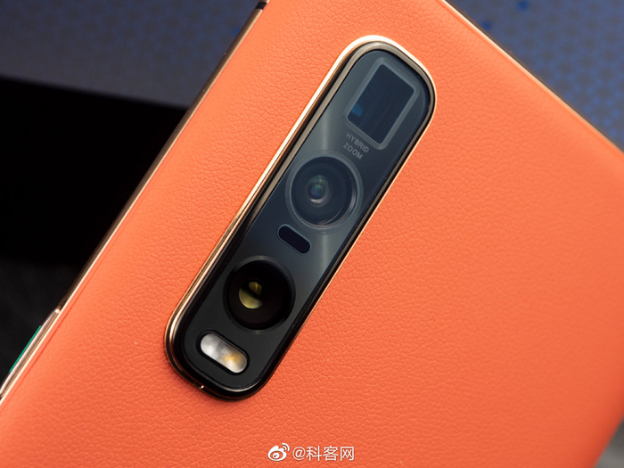oppofindx2pro茶橘上手外观和设计算不上很惊艳