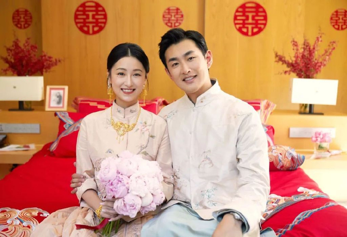 艾佳妮|王彦霖|爱妻_新浪新闻