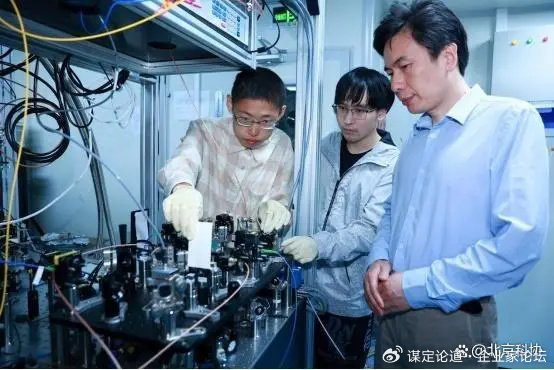 量子模拟计算领域获重要突破-段路明| 国科院研·科技成果转化