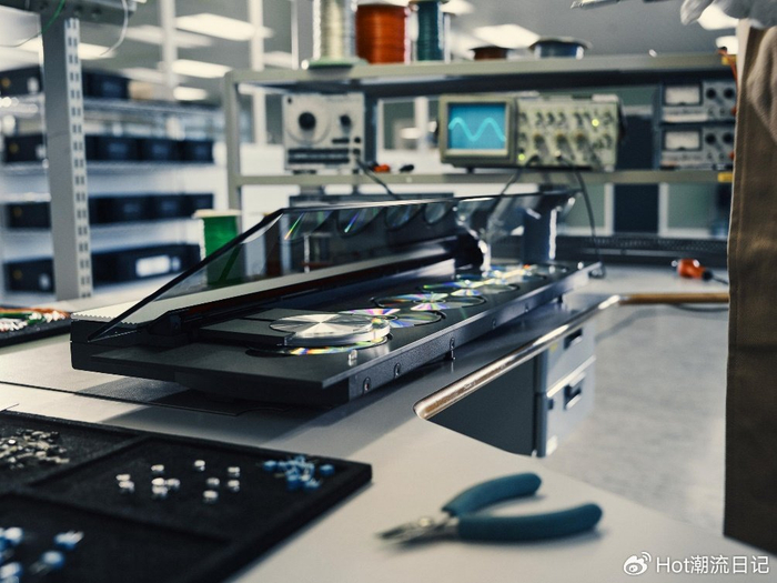 beo Images High Quality Grahic B&O 推出“再现经典计划”第二季BEOSYSTEM 9000C