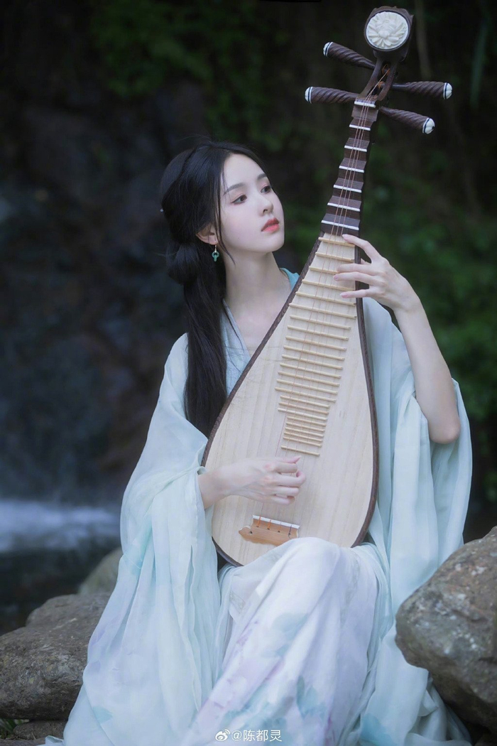 陈都灵古装可美艳可清纯 可塑性太强了吧好美啊!