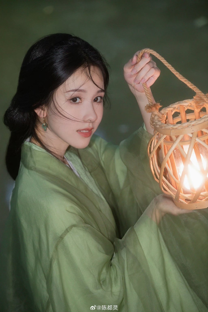 陈都灵古装可美艳可清纯 可塑性太强了吧好美啊!