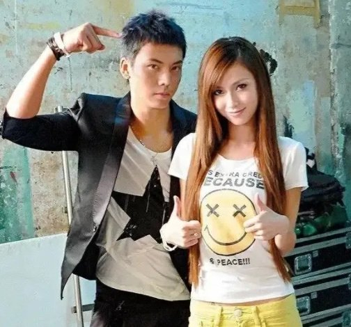 和baby同居四年的他,又爱上了二婚的超模?|陈伟霆|何穗|两人_新浪新闻