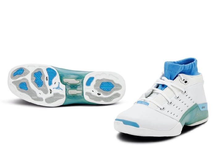 鞋 鞋子 运动鞋 700_516