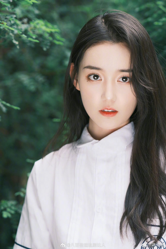 郭麒麟在采访中谈自己眼里的蒋依依