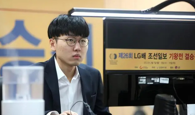 韩国围棋第一人申真谞