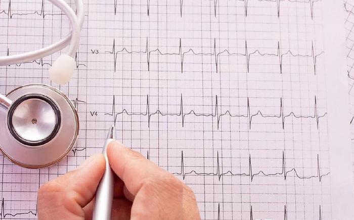 心电图提示心肌缺血,需要吃药治疗吗?很多人对此,存在误解
