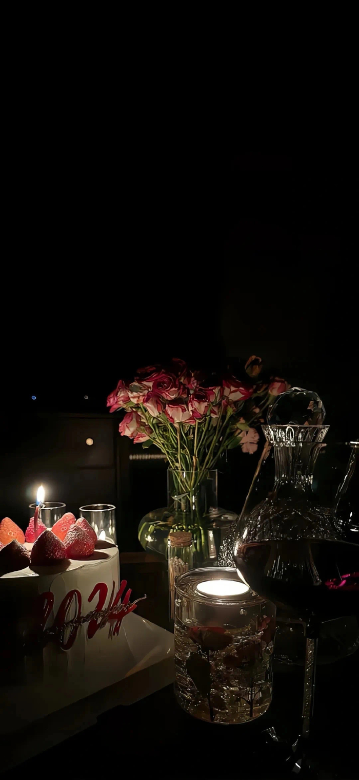 你心心念念的黑色锁屏壁纸