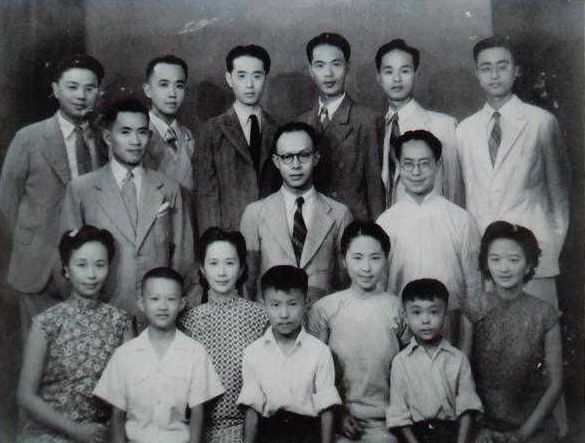 张武龄9个子女的情况和去向|张宗和|中国|张寰和|张充和|张元和_新浪新闻