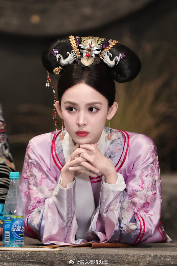 古力娜扎清宫古风造型美照