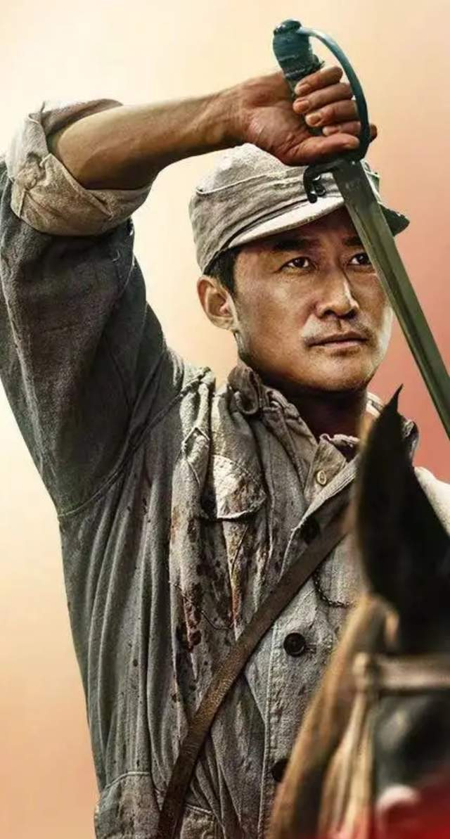 我记得之前大家都捧吴京上了天,对他的战狼剧情也很买账,充满了民族