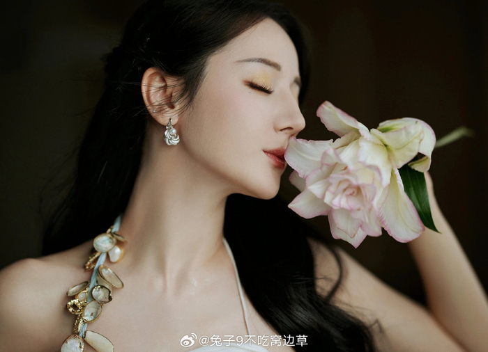 好美啊迪丽热巴我的老婆我吻上啊啊啊啊
