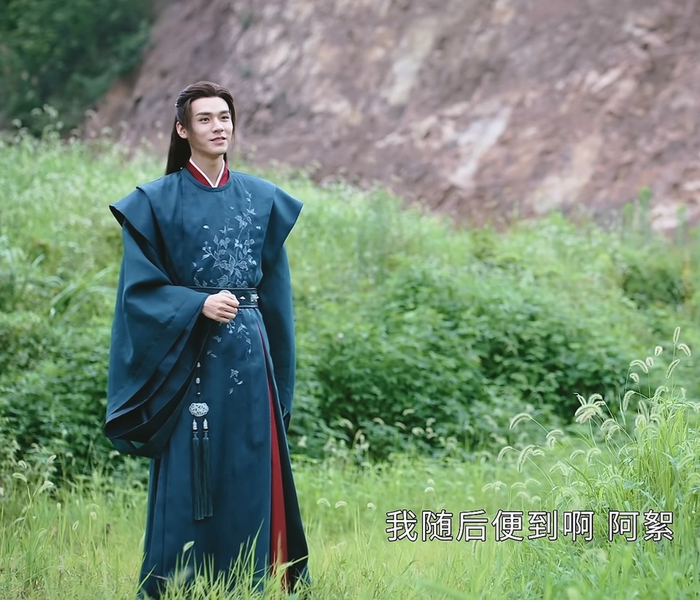 龚俊｜温客行红的、粉的、绿的、紫的、蓝的……|龚俊|孔雀|衣橱