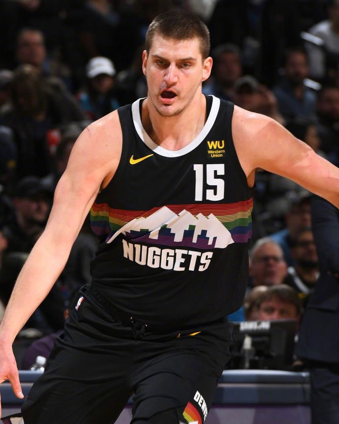 约基奇内线统治力遭遇鲍尔外线速度考验