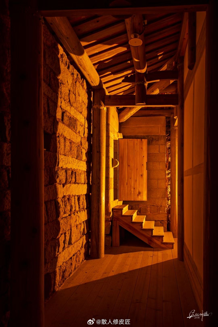 朋友圈盗图黄素土楼是福建省级重点文物保护单位