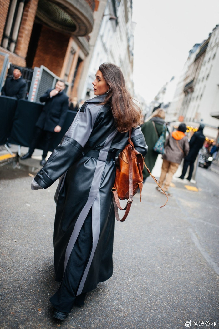 fw24巴黎时装周,来自wwt的街拍场外潮人look