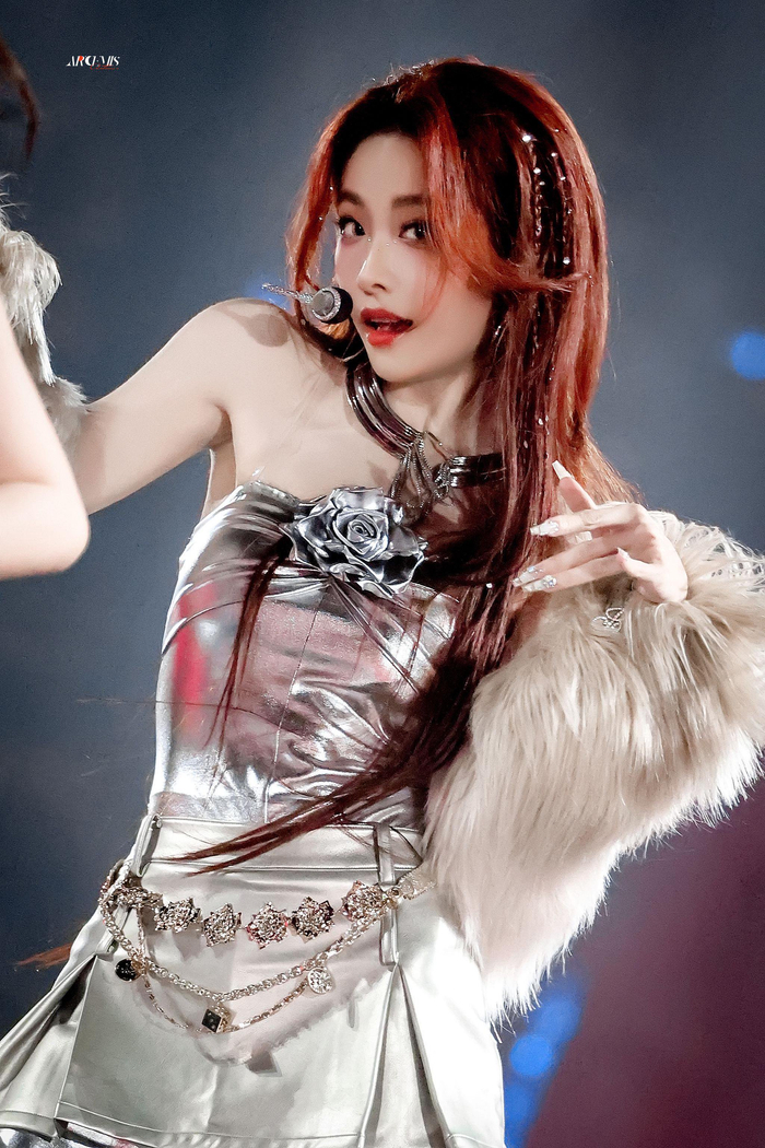 the9演唱会虞书欣喻言陆柯燃饭拍出图