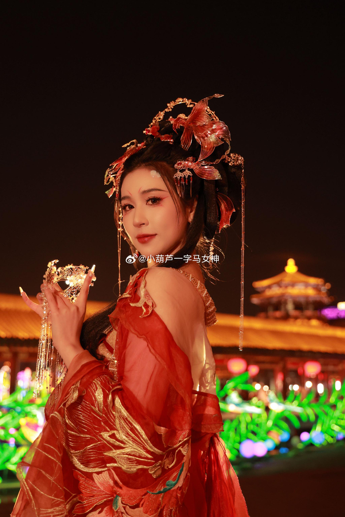 锦鲤妆➕战国袍 爱惨了