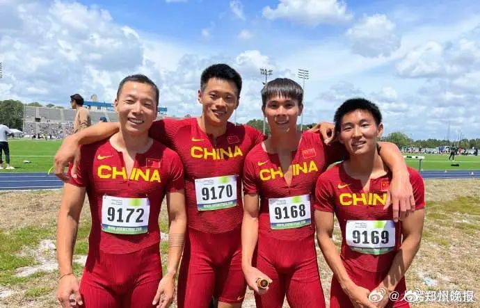 美国佛罗里达东海岸接力赛男子4x100米,由苏炳添,谢震业,吴智强和