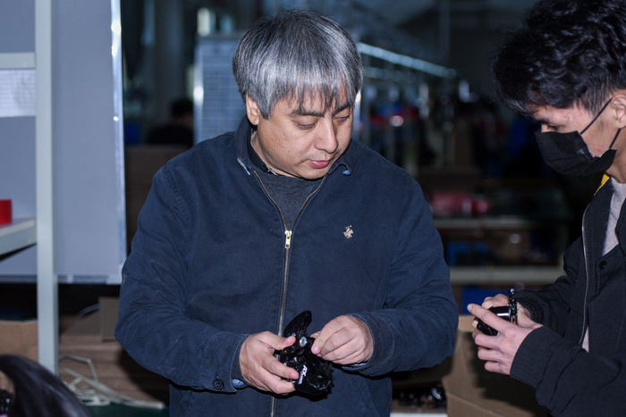 据刘春生本人介绍,珠海蓝图目前共拥有技术专利100多项,发明专利30多