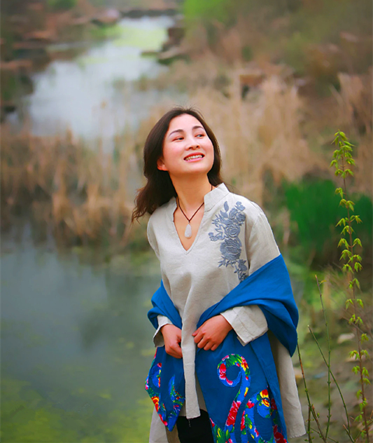 沈鹏女弟子诸葛丽娜,34岁斩获最高奖,她如何改写女性书法史?