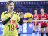 大换血！山东女排新14人阵容大杀四方，19岁主攻新星被改造成接应