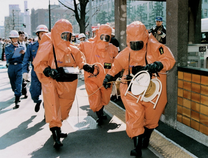 29年前的今天,1995年3月20日,日本东京地铁沙林毒气事件!